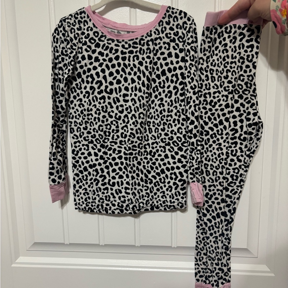Snow Leopard pajamas